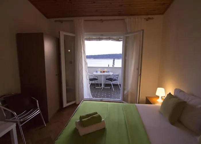 Sea View Sunny Escape Daire